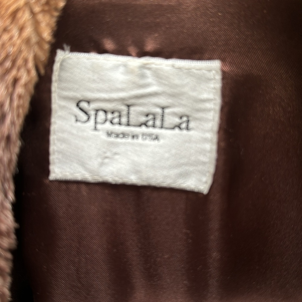 Leopard Print Faux Fur Robe - Picture 3 of 4